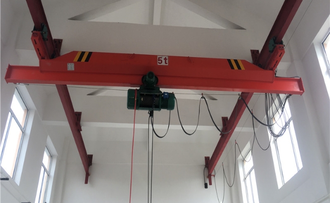 LX型電動單梁懸掛起重機(jī)