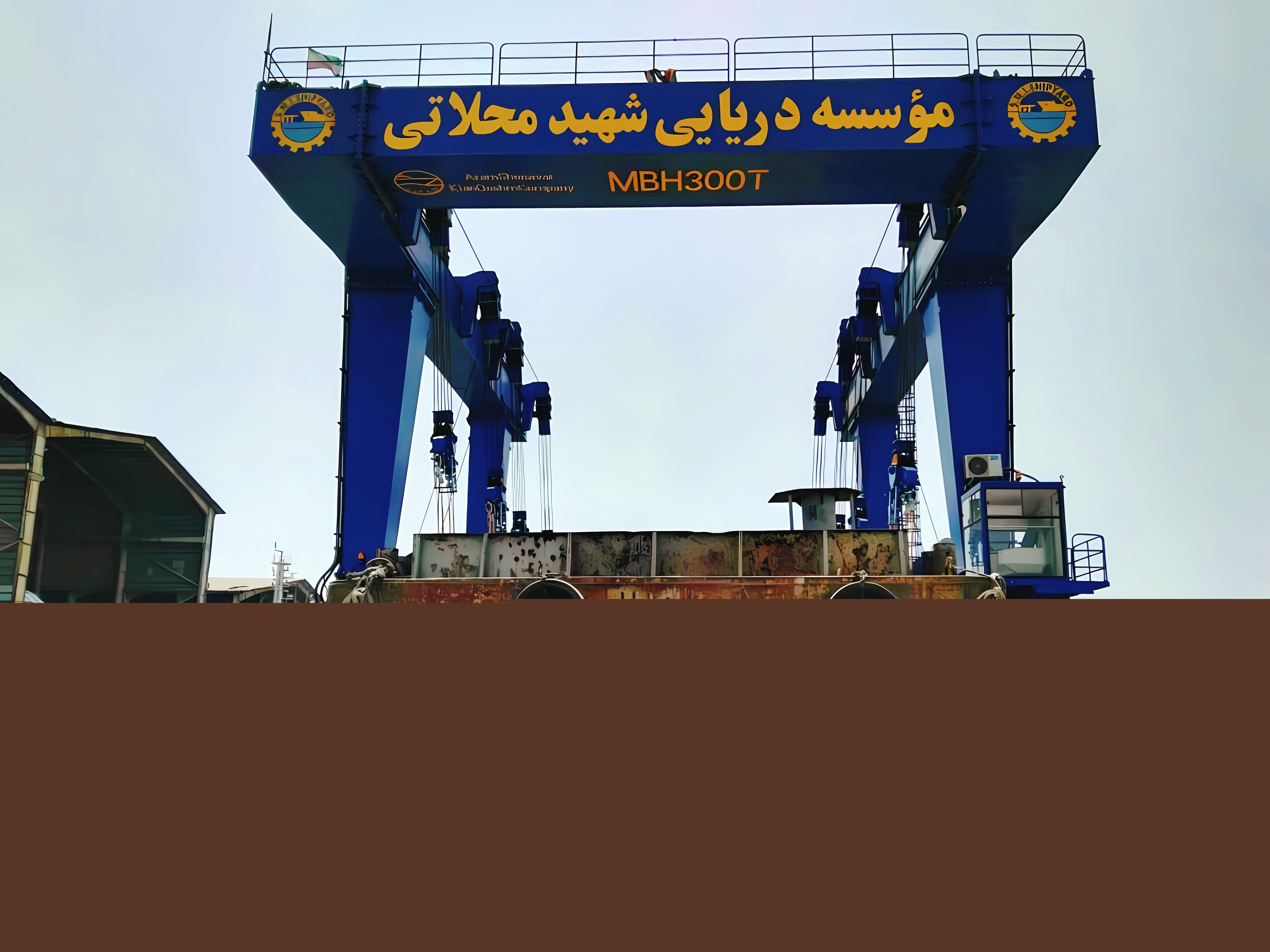 游艇搬運機22.jpg 游艇搬運機22.jpg